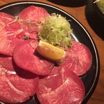 炭火焼肉 たけのうち 本店 - 