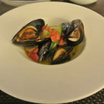 リッチ - 昆布森産ムール貝のワイン蒸し