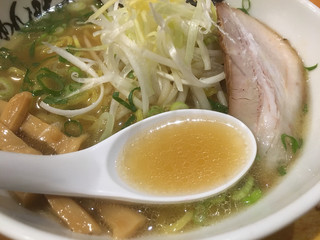 新横浜駅周辺 新横浜ラーメン博物館でおすすめのラーメン6選 食べログまとめ 新横浜駅周辺 新横浜ラーメン博物館でおすすめのラーメン6選 食べログまとめ