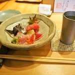 鮨 慎之介 - お造り盛り合わせ ＆ 冷酒（8:00PM 純米吟醸） 