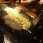 もんじゃ de BAR - 焼いてくれます♪
