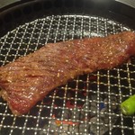 焼肉トラジ - ダイヤモンドカットカルビ