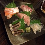 居酒屋くう - 刺し盛り/2人前（900円/1人前）