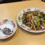 聚香楼 - レバニラ炒め（700円）