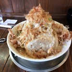 骨太味覚 - ラーメン/中盛り/全増し（650円/ランチサービス）