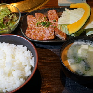 宇和島市でおすすめの美味しいホルモンをご紹介 食べログ