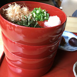 Ushioji - 割子蕎麦800円