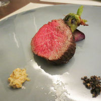 リナシメント - Main dish 黒毛和牛炭火焼き ≪新政≫貴醸酒粕　実山椒