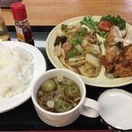 Cheri Shokudou - 中華セット ボリューム満点。かなりの大食漢でないとオーバーロードになる？
