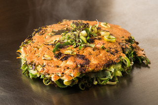 Okonomiyaki Imari - おかんねぎ焼き