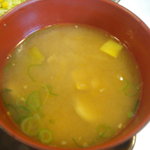 すき家 総和十間道路店 - 豚汁～(^0_0^)