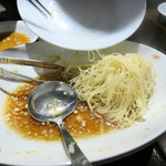 豊栄 - 残った汁に極細麺を入れて