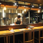 レ ファーブル ボンジュール - オーナーとカウンター席