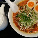 麺辰 - 担々麵780円