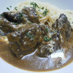 神戸甘辛カレー きてたもんせ - ビーフシチュー　なんだか以前のよりだいぶデカイんですけど（笑）