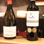 アカ - 赤：Dominio do Bibei Lalama/Ribeira Sacra & Verum Tempranillo V Reserva Familiar2009/La Mancha