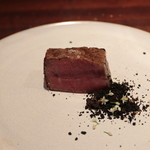 アカ - フィレローストとイカスミ