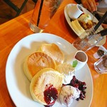 カフェ リュバン - 常陸多賀に新しくできたオシャレなカフェ。パンケーキはふわふわでとっても美味しかったです～！！