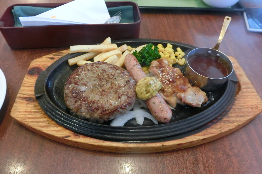 ロイヤルホスト 松本渚店 name=