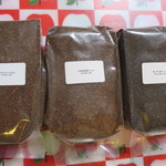 青い月と猫 - ブラジルベリーチョコ（シティロースト）、青い月と猫ブレンド（フレンチロースト）、小金井街道ブレンド（シティロースト）