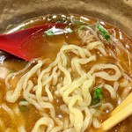 焼きあご塩らー麺 たかはし - 麺リフトをするのは恥ずいので、このような形でご紹介…