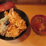天丼…税込880円