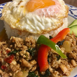 タイ料理アイヤラー - ガパオライス