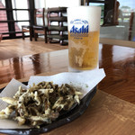 ゴリの唐揚げとビール
