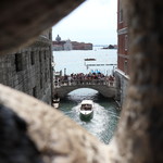 Alle Corone Restaurant - ため息橋からパチリ♪