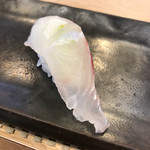 にぎり鮨 一五〇 - 鯛