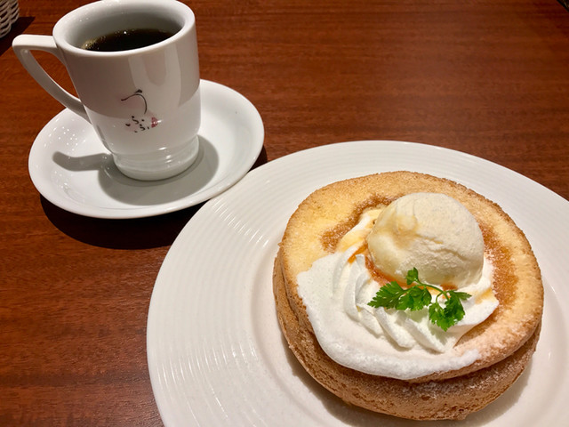 うふふカフェ 鳥栖元町店 Ufufu Cafe 鳥栖 カフェ 食べログ