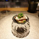 イル アオヤマ - 北海道産秋刀魚　黒イチジク