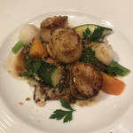 73782665 - 帆立のソテー　温野菜とワイルドライス