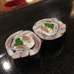 日本橋蛎殻町 すぎた - イワシ海苔巻