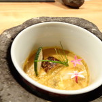 東 - ＊お出汁をかける前。