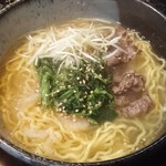 Amiyakitei - 焼肉屋の塩ラーメン/ハーフ