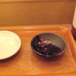 みさご鮨 - 小鉢は蛸煮