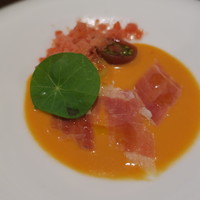 セルサルサーレ - フルーツトマトのガスパチョとトマトのグラニテ 蜂蜜とミントでマリネしたミニトマト  埼玉県坂戸市の尾島さんの生ハムと2