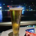 Sky Lounge - サッポロ生ビールHK$90