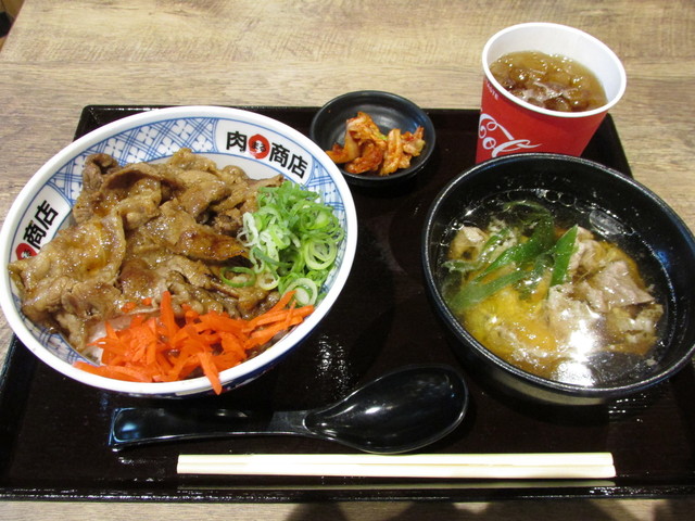 肉問屋 肉まる商店 イオンモール神戸南店 中央市場前 牛丼 食べログ