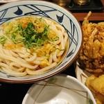 丸亀製麺 - 