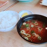 まるは食堂旅館 - 