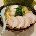 横浜家系ラーメン 稲田家 - 