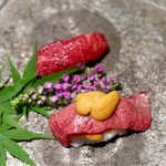 焼肉ホルモンせいご - バフン雲丹とリブ芯の握り、クラシタの漬け握り