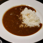 焼肉ホルモンせいご - せいごが作る牛スジカレー