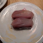 元祖寿司 - はまち￥100．