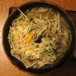 大古久塔 - 野菜ラーメン(750円、真上から)