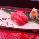 すし処 宮葉 - まぐろ