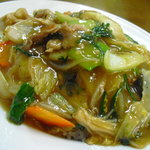 中華料理店 鳳 - 【2011.04.　初訪】　空飛ぶＵＦＯ中華丼