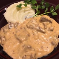 Russian Restaurant ROGOVSKI 銀座 - ビーフストロガノフ